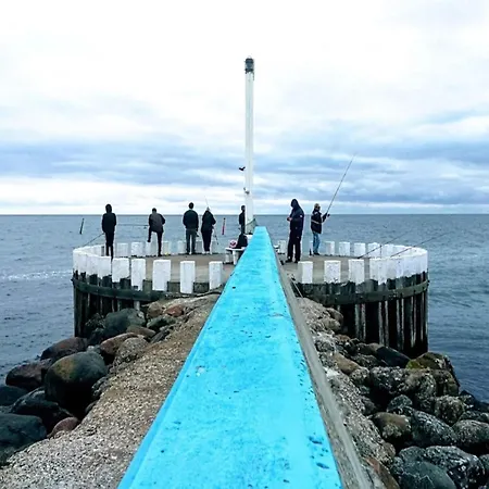 10 Person In * Hadsund